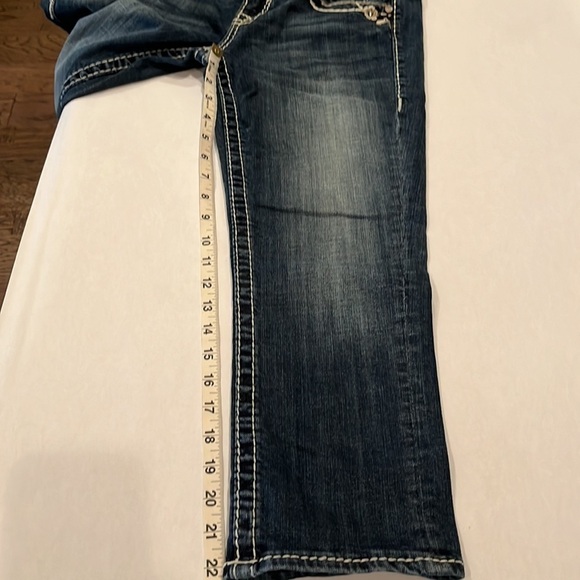 Vigoss The New York Capri Mid Rise Size 1/2 - Picture 6 of 16